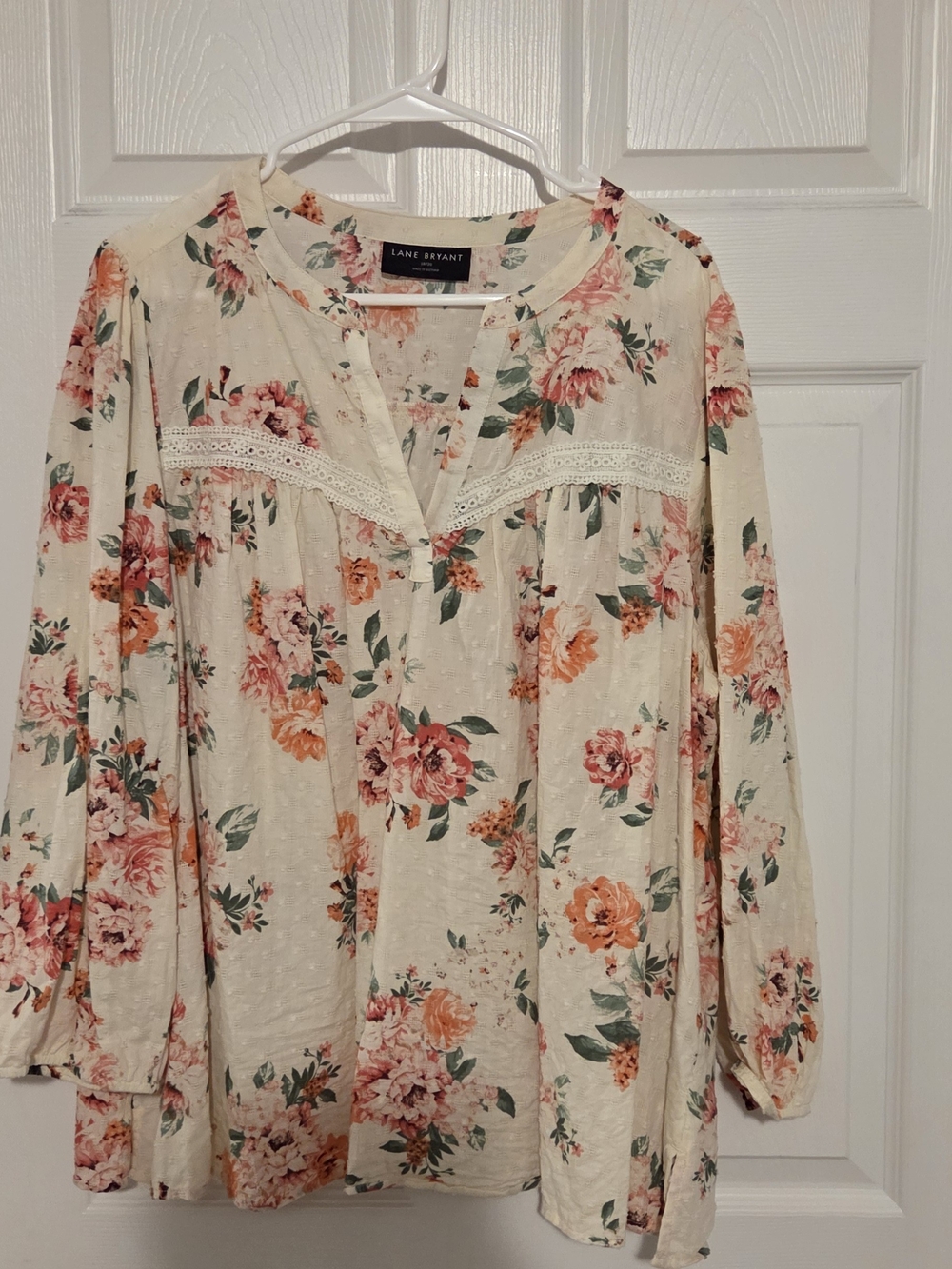 Lane Bryant Cream Floral Peasant Tunic with Lace Trim